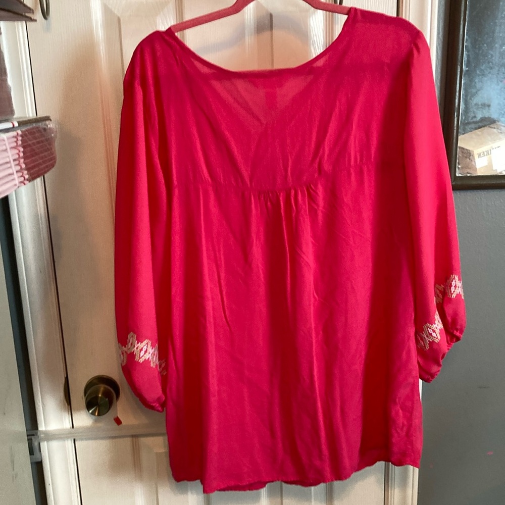 Krazy Kat Pink and White Embellished 3/4 Sleeve Blouse Size 2X - Picture 4 of 4